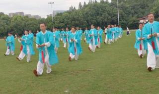 32式太极剑的特点 32式太极剑分解教学